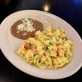 Huevos a la Mexicana